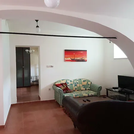 Lägenhet Artemis Farm