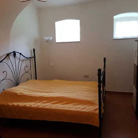 Artemis Farm Lägenhet *